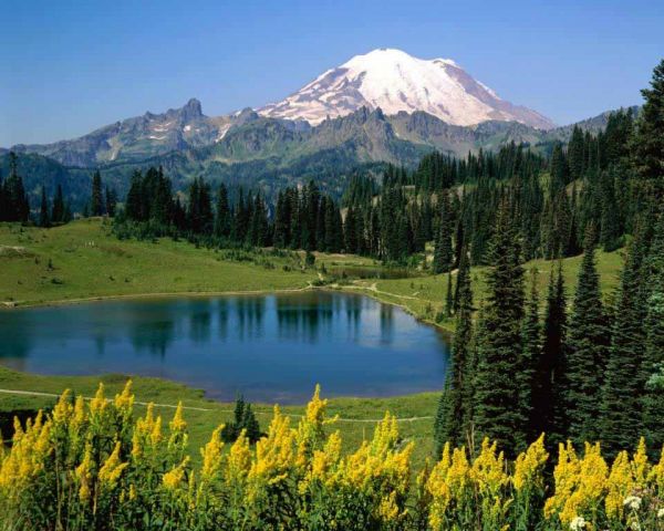 https://d3r8gwkgo0io6y.cloudfront.net/upload/gorichen peak.jpg